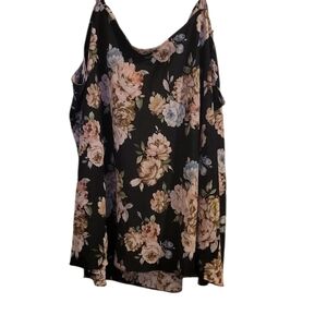 Torrid Floral Black Sleeveless Top NWOT Size 4